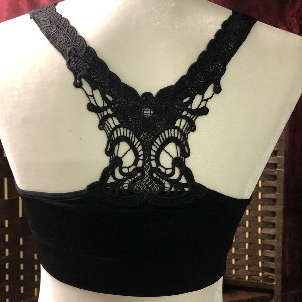 ⚡️NWT Black Comfy Bralette